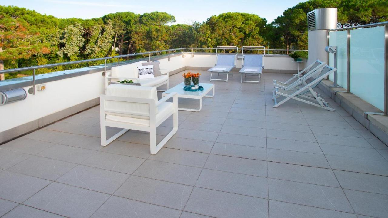 Villa Riva Beachfront Lignano Sabbiadoro Dış mekan fotoğraf