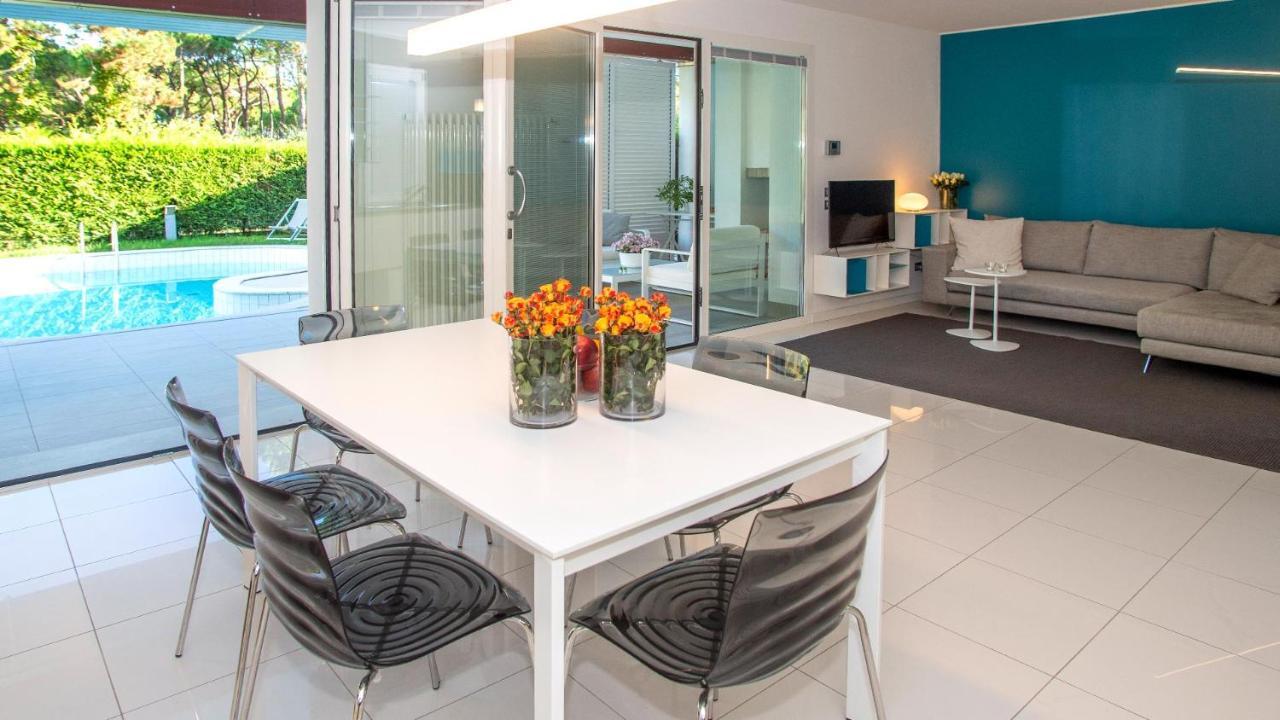 Villa Riva Beachfront Lignano Sabbiadoro Dış mekan fotoğraf